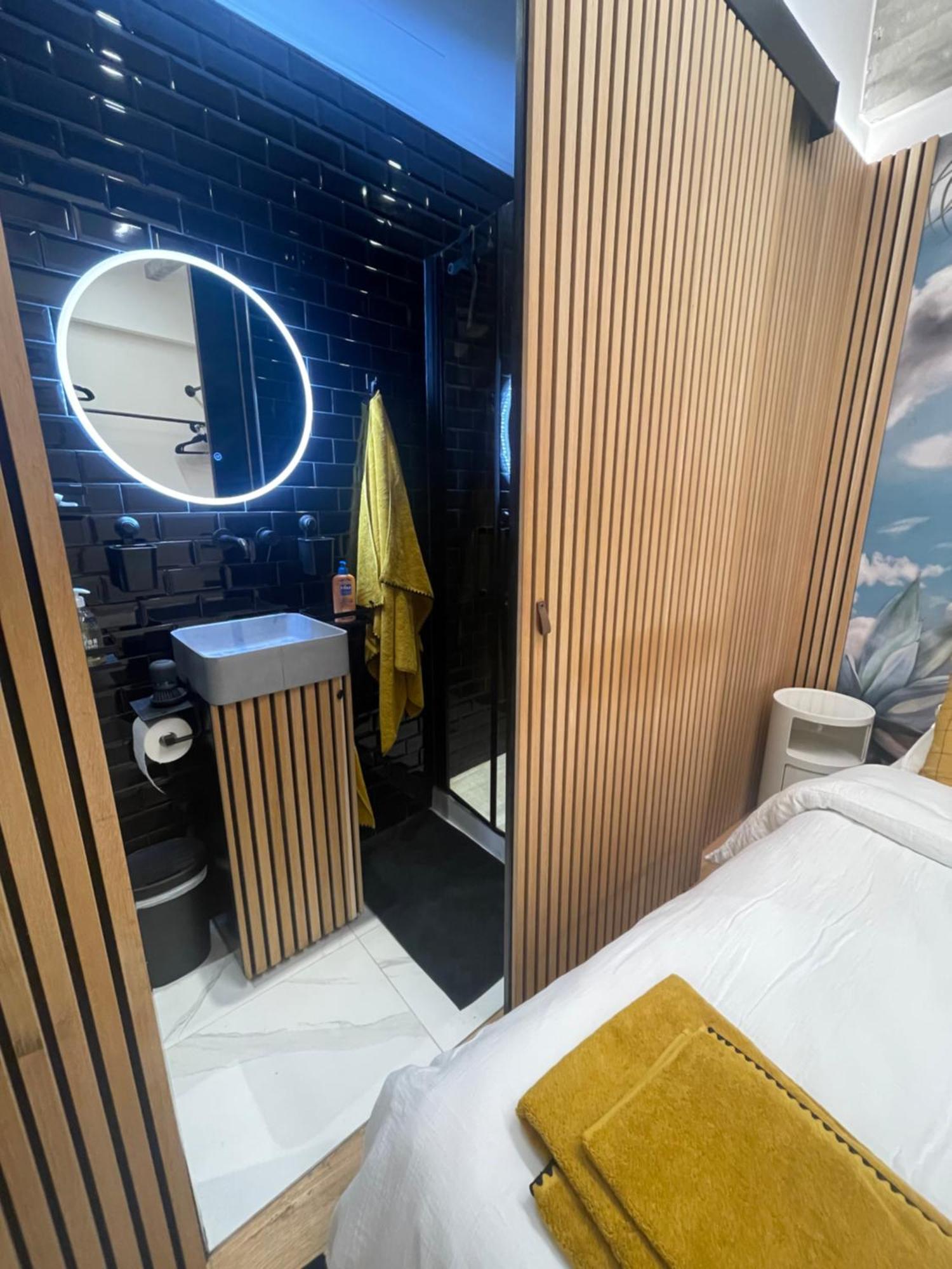 Le Loft Bleu La Madeleine - Un Mini Loft Design Et Tres Appartamento *