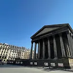 Le Loft Bleu La Madeleine - Un Mini Loft Design Et Tres Central