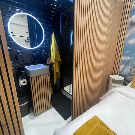 Le Loft Bleu La Madeleine - Un Mini Loft Design Et Très Appartamento *