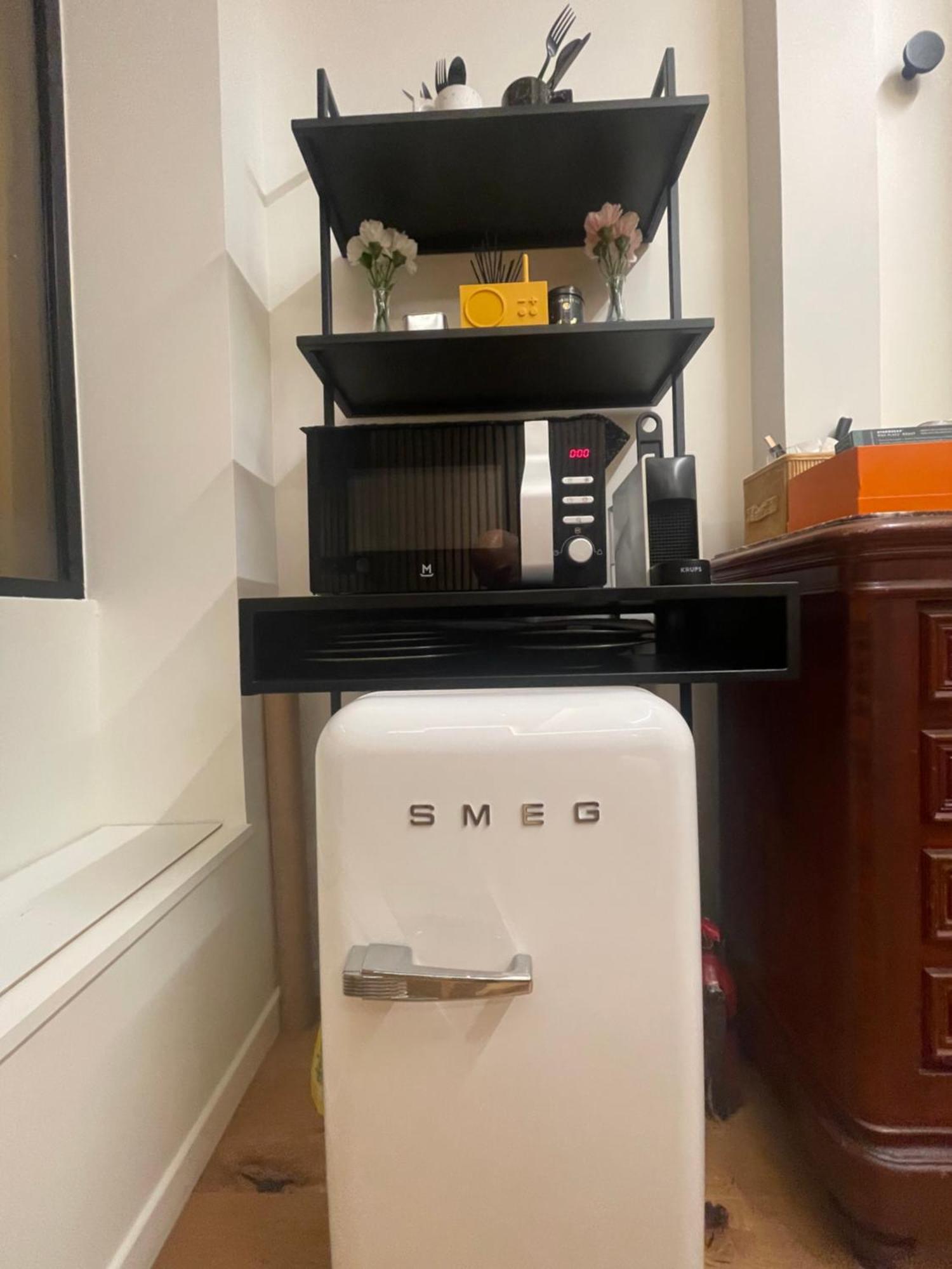 Le Loft Bleu La Madeleine - Un Mini Loft Design Et Tres Paris